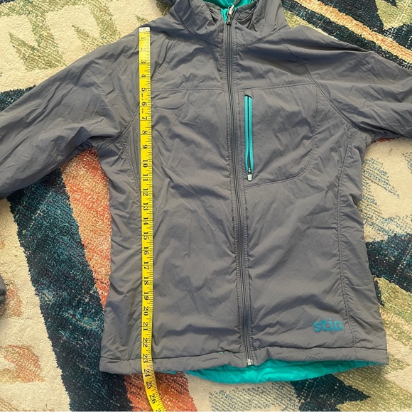 M/Stio Reversible Jacket - Picture 4 of 5